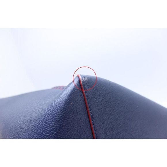 Louis Vuitton Lock Me Hippo Navy Blue - Picture 9 of 11